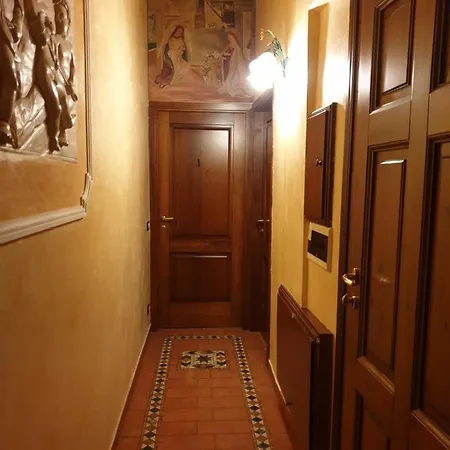 Annamaria Gæstehus Firenze